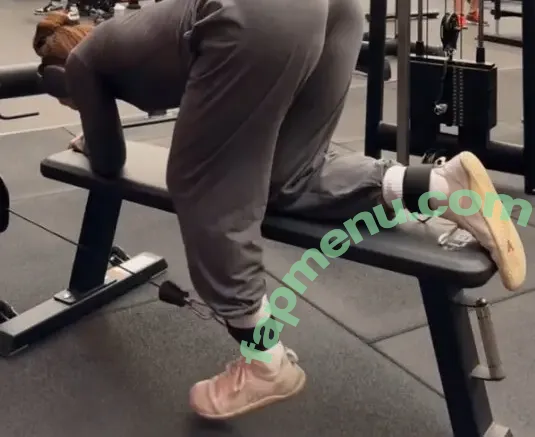 Leonie Kommoss nude photo #0779 (leonie.kommoss / leonie4430)