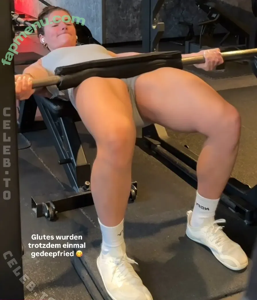 Leonie Kommoss nude photo #1116 (leonie.kommoss / leonie4430)