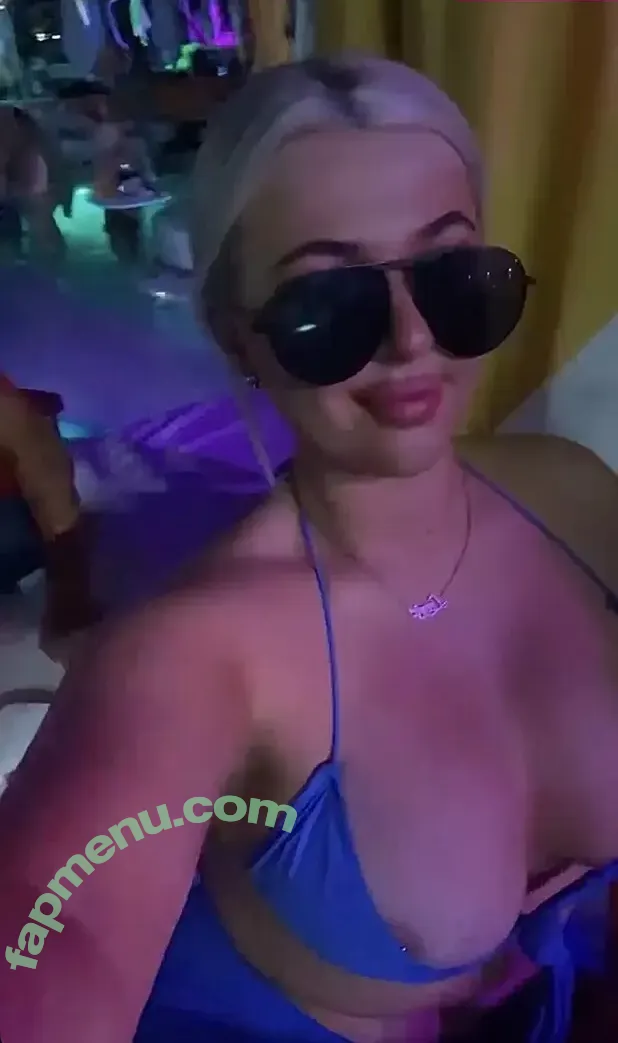 Leonies21 nude photo #0029 (Leonie Sterling / leoniespecht)