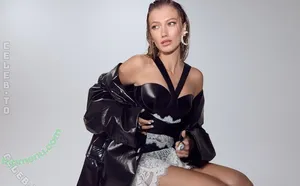 Leony Burger / Leony.music nude photo #0250