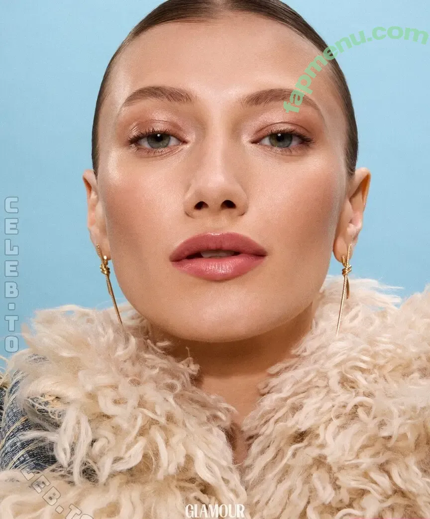 Leony Burger nude photo #0248 (Leony.music)