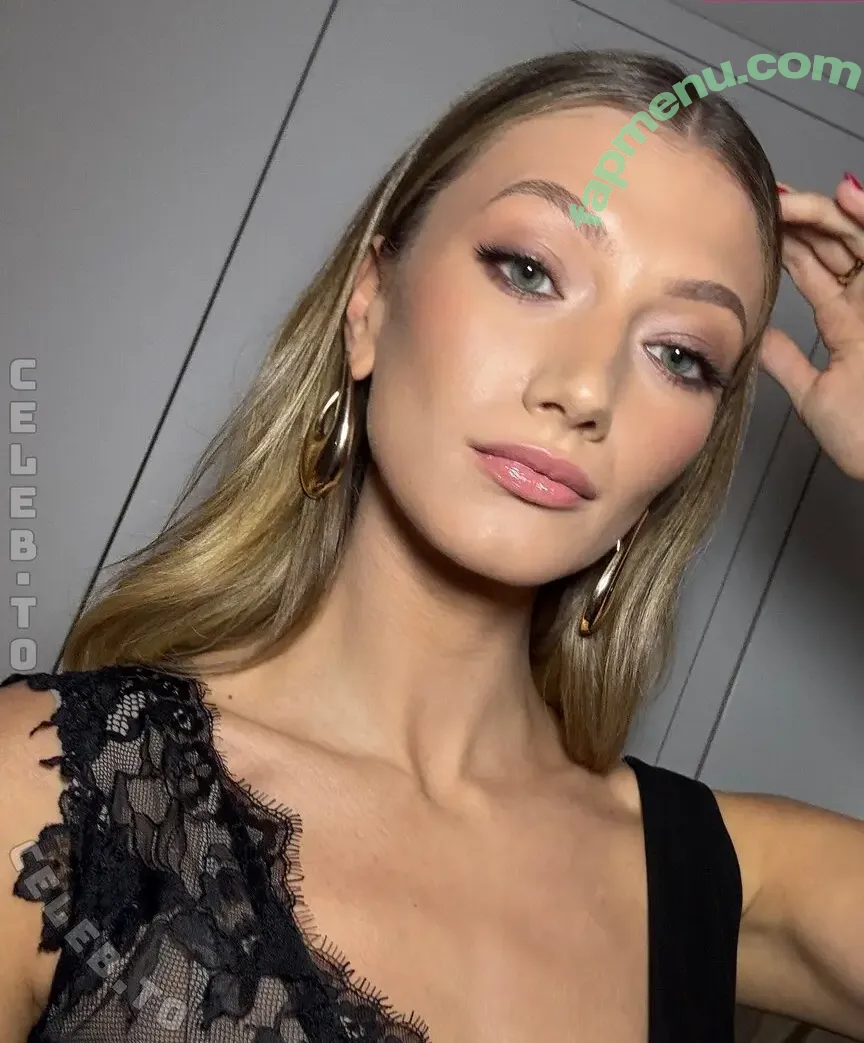 Leony Burger nude photo #0256 (Leony.music)