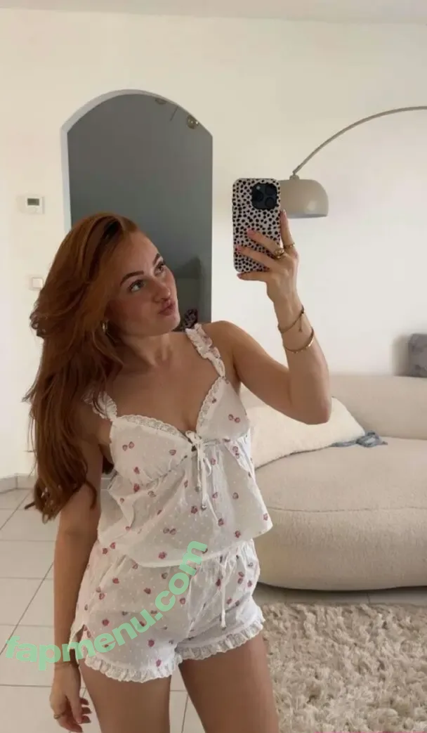 Leoobalys nude photo #1892 (sarahtoninx9_)