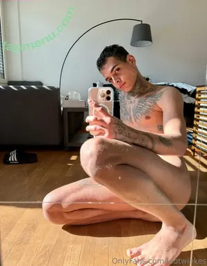 nude photo #0009