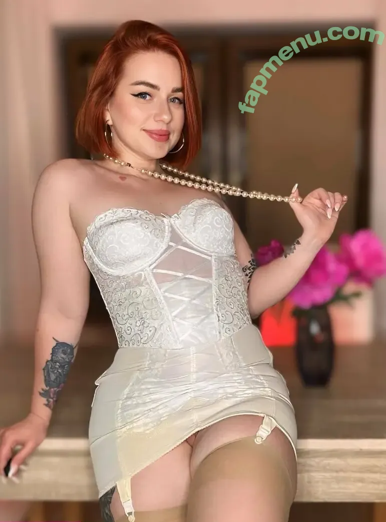 leramoon nude photo #0061 (leramoonn)