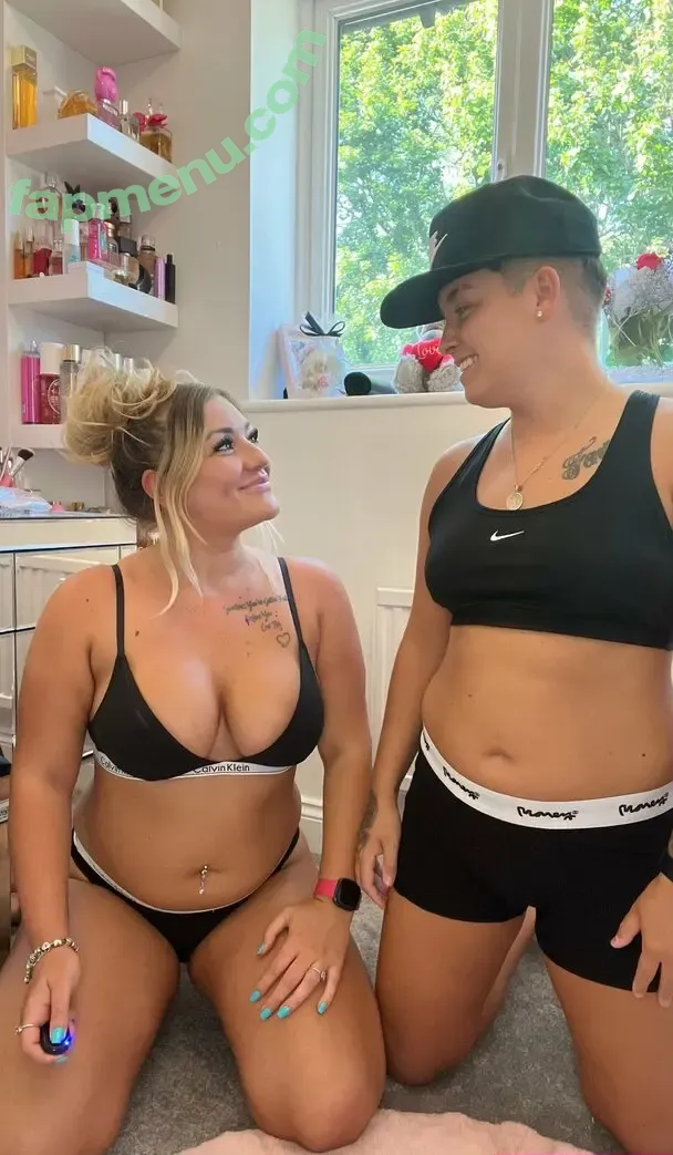 lesbianlovex nude photo #0013 (lesbiloving)