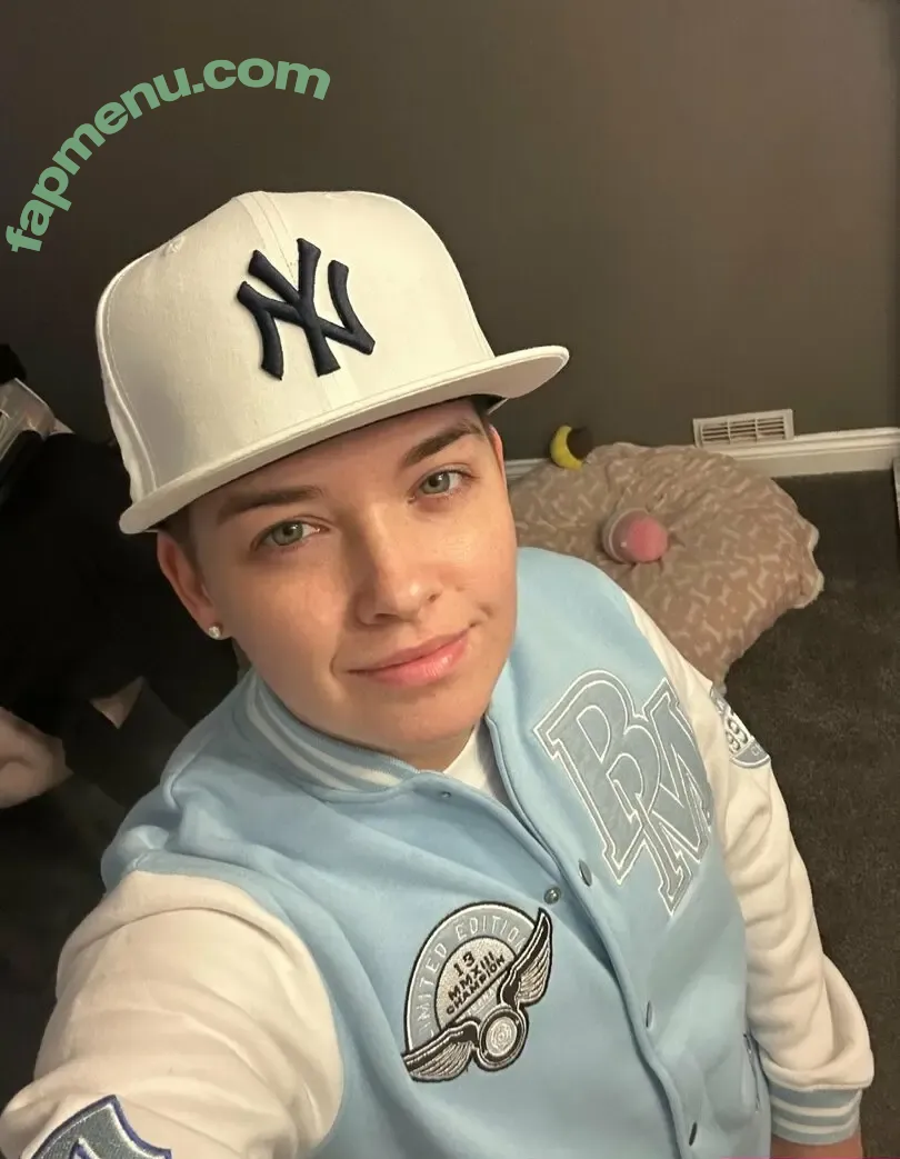 lesbianlovex nude photo #0028 (lesbiloving)