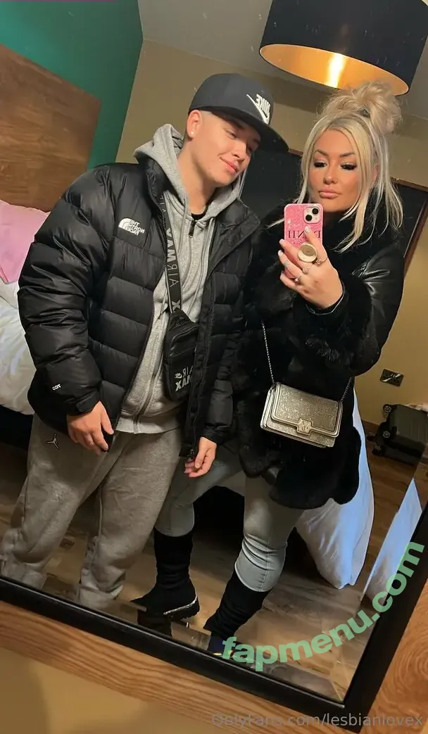 lesbianlovex nude photo #0029 (lesbiloving)