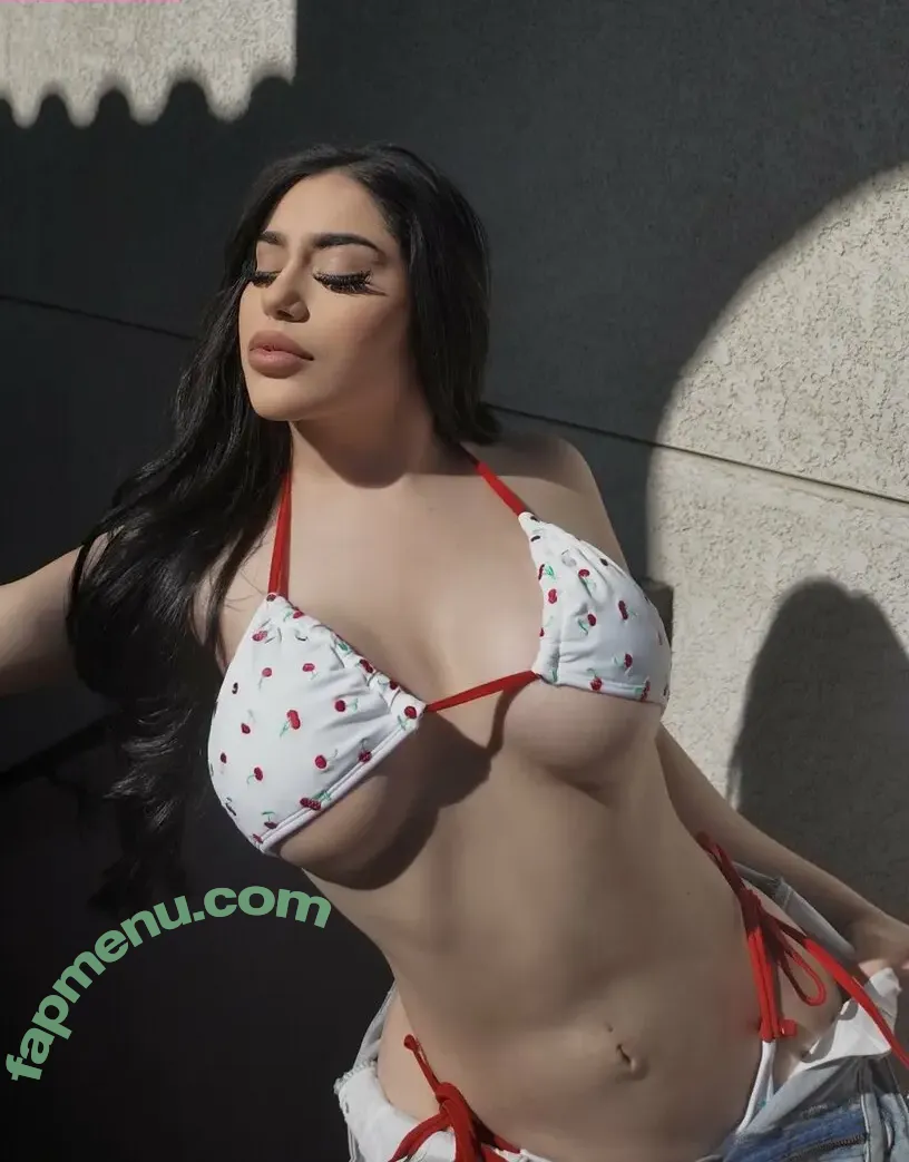 Lesley Karlette nude photo #0018 (Lesleykarr / lesleykarlette)