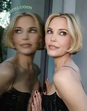 Leslie Bibb / mslesliebibb nude photo #0109