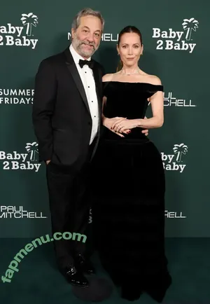 Leslie Mann / lesliemann nude photo #0061