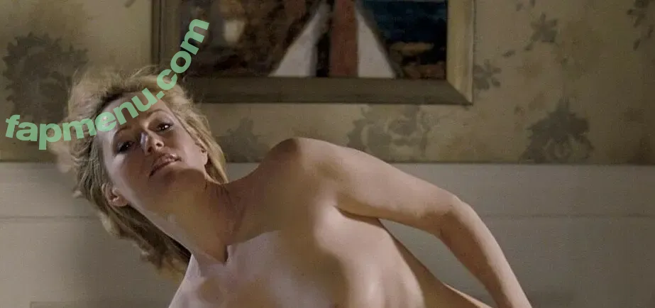 Leslie Mann nude photo #0052 (lesliemann)
