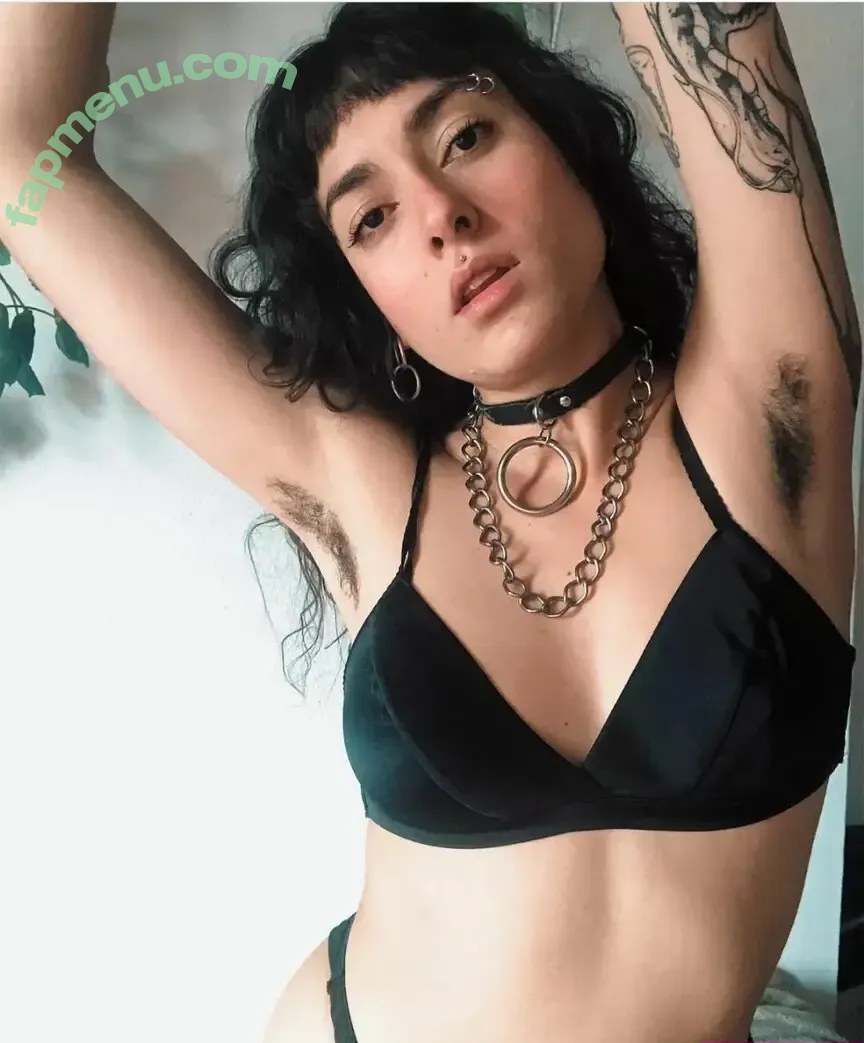 lessmysticxx nude photo #0002 (Lessxmystic)
