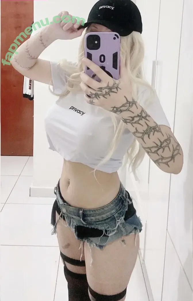 Letícia Shirayuki nude photo #0226 (leticiashirayuki)