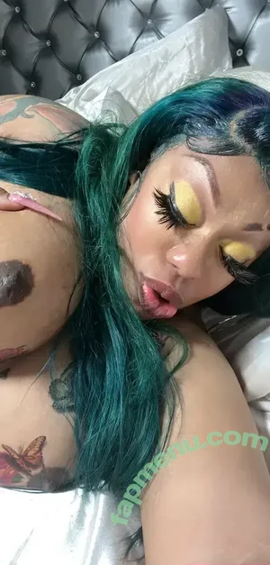  nude photo #0001