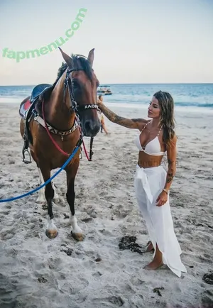 Leticia Bufoni / LeticiaBufoni nude photo #0544