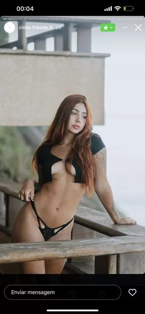 Leticia Castro / Castrollet / DEZOITOU / leticiacastroficial / thayscastro nude photo #0026