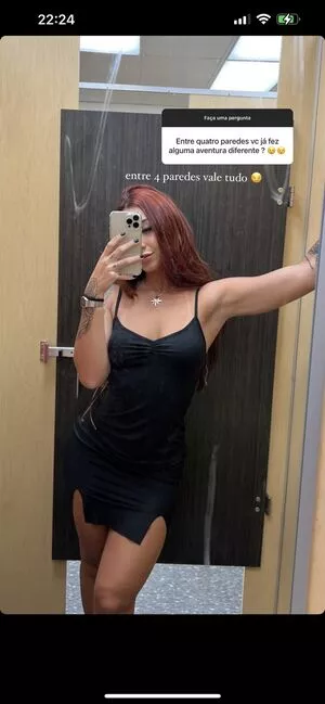 Leticia Castro / Castrollet / DEZOITOU / leticiacastroficial / thayscastro nude photo #0034