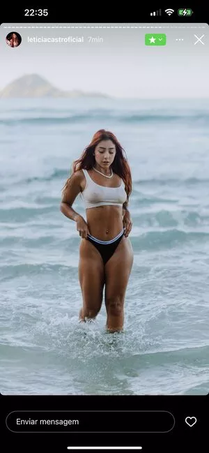 Leticia Castro / Castrollet / DEZOITOU / leticiacastroficial / thayscastro nude photo #0048