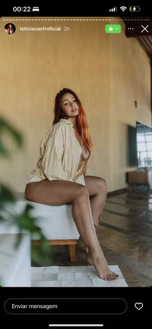 Leticia Castro / Castrollet / DEZOITOU / leticiacastroficial / thayscastro nude photo #0065