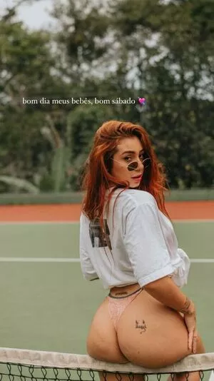 Leticia Castro / Castrollet / DEZOITOU / leticiacastroficial / thayscastro nude photo #0129