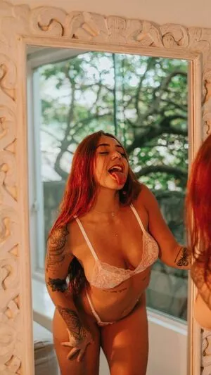 Leticia Castro / Castrollet / DEZOITOU / leticiacastroficial / thayscastro nude photo #0160