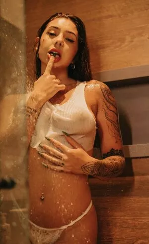 Leticia Castro / Castrollet / DEZOITOU / leticiacastroficial / thayscastro nude photo #0173