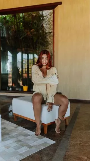 Leticia Castro / Castrollet / DEZOITOU / leticiacastroficial / thayscastro nude photo #0178