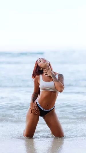 Leticia Castro / Castrollet / DEZOITOU / leticiacastroficial / thayscastro nude photo #0210