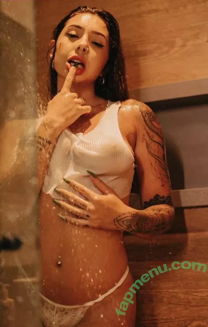 Leticia Castro nude photo #0173 (Castrollet / DEZOITOU / leticiacastroficial / thayscastro)