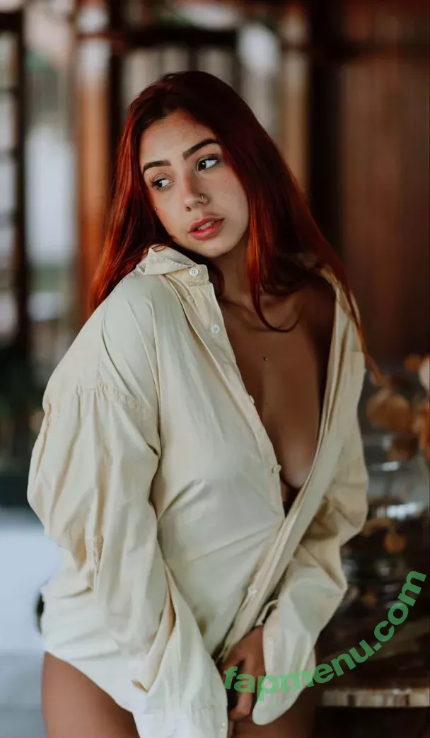 Leticia Castro nude photo #0185 (Castrollet / DEZOITOU / leticiacastroficial / thayscastro)