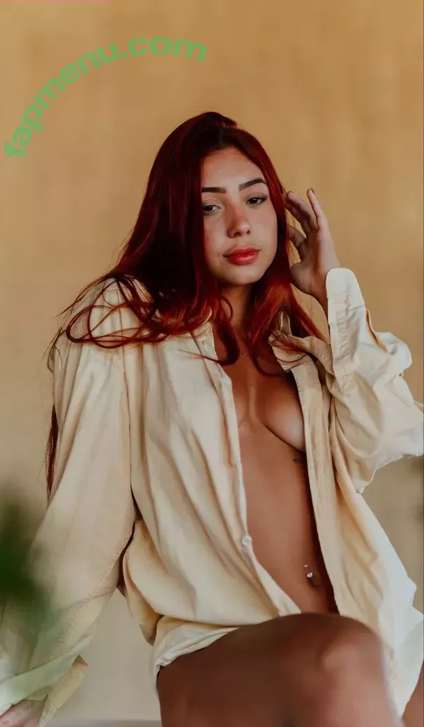 Leticia Castro nude photo #0192 (Castrollet / DEZOITOU / leticiacastroficial / thayscastro)