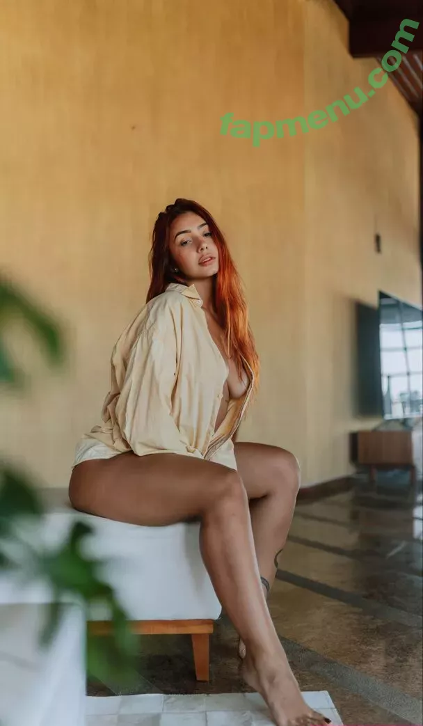 Leticia Castro nude photo #0194 (Castrollet / DEZOITOU / leticiacastroficial / thayscastro)