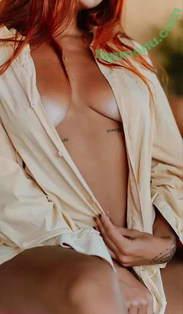 Leticia Castro nude photo #0199 (Castrollet / DEZOITOU / leticiacastroficial / thayscastro)