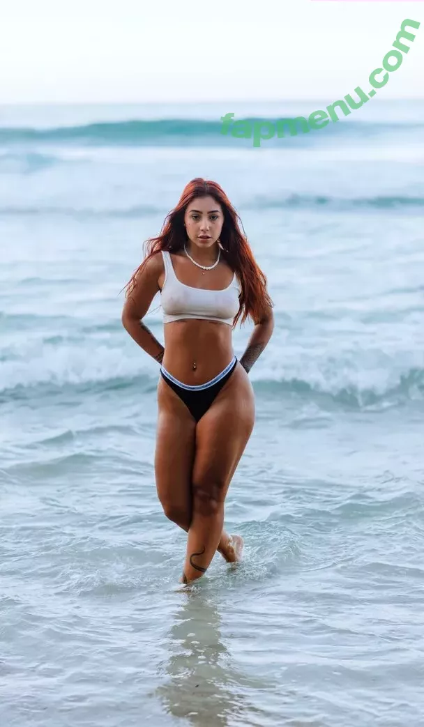 Leticia Castro nude photo #0231 (Castrollet / DEZOITOU / leticiacastroficial / thayscastro)