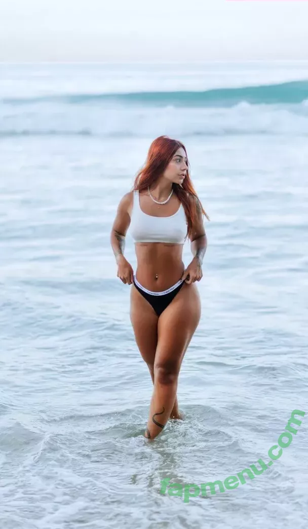 Leticia Castro nude photo #0232 (Castrollet / DEZOITOU / leticiacastroficial / thayscastro)