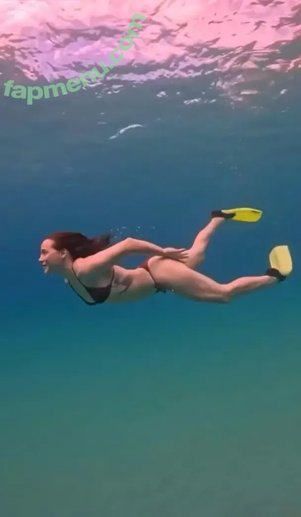 Leticia Colin nude photo #0176 (leticiacolin)