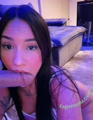 Leticia Loska / Le_Loska / Le_Loska_Links / Le_Loskka nude photo #0012