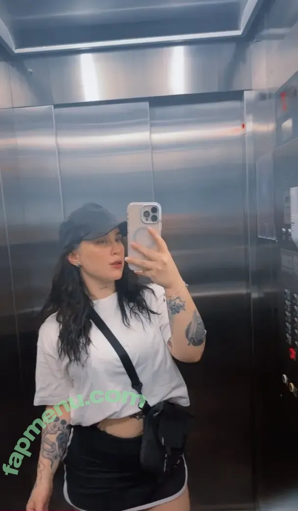 Leticia Motta nude photo #0108 (leticiaxmotta)