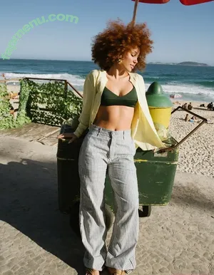 Leticia Vieira / leticiavieir4 / letiseaa nude photo #0008