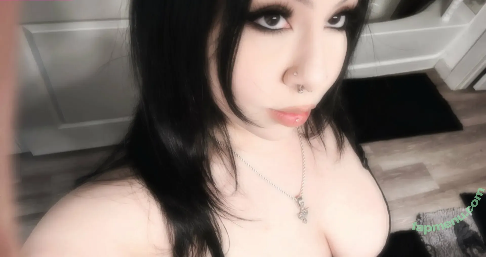 leticious nude photo #0075 (_leticious / l.ettie)