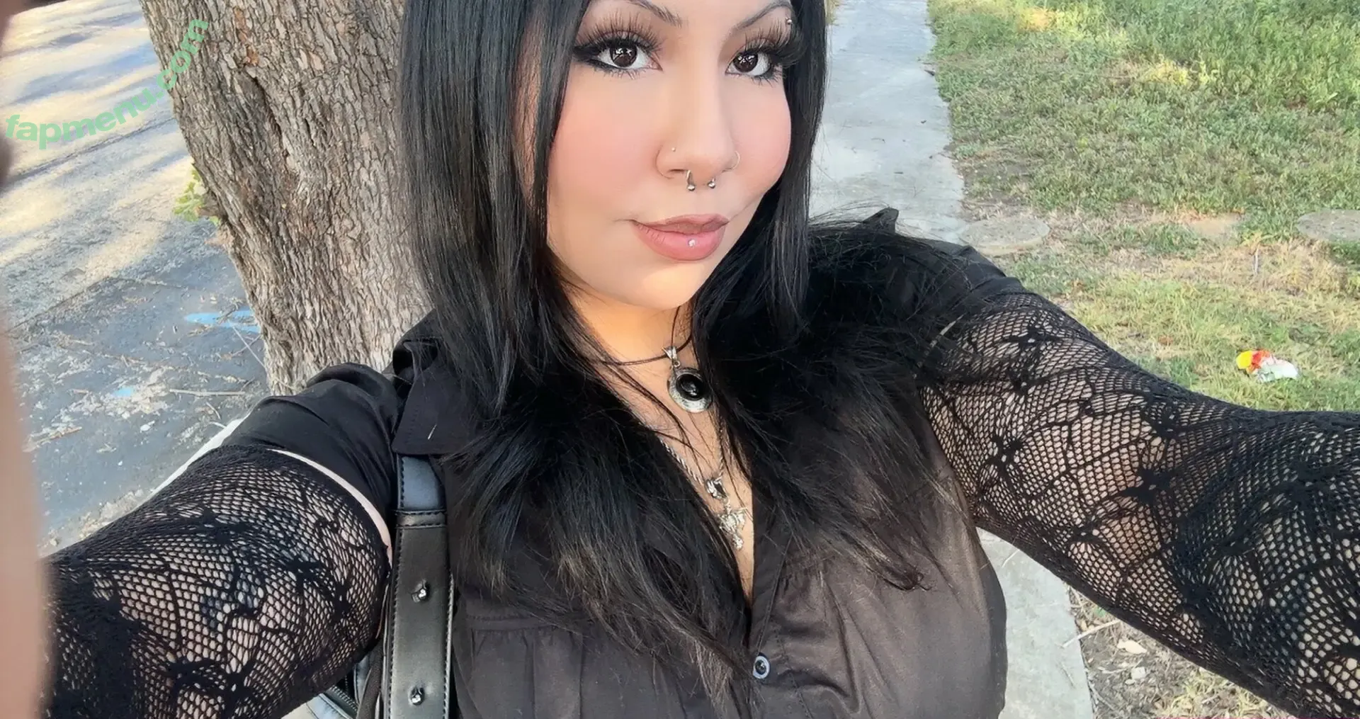 leticious nude photo #0076 (_leticious / l.ettie)