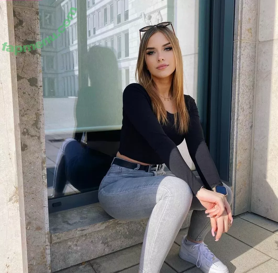 LetsNastja nude photo #0027 (German Streamer / nastjadior)