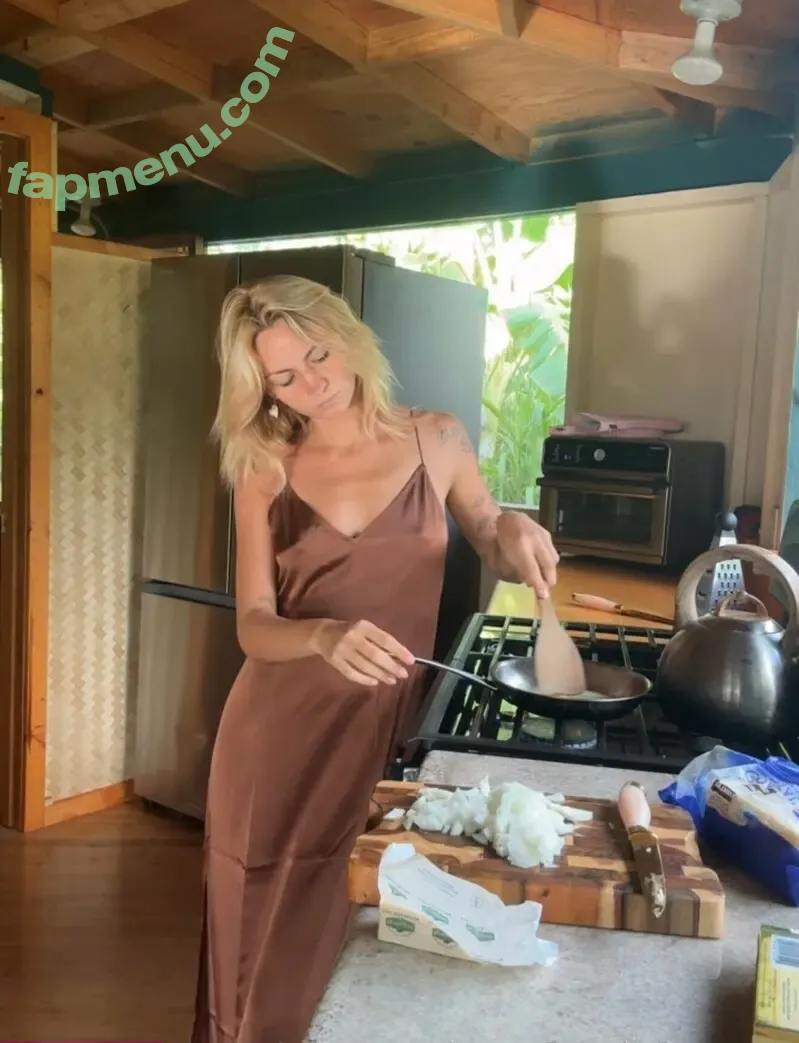 lettersfromtheforgotten nude photo #0076 (lettersfromtheforgotten)