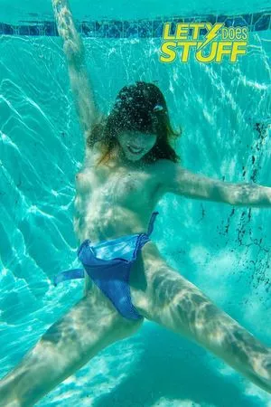 Lety Does Stuff / LetyDoesStuff nude photo #0005