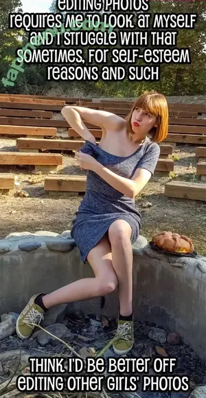 Lety Does Stuff / LetyDoesStuff nude photo #1065