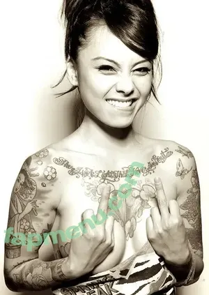 Levy Tran / hellofromlevy nude photo #0062