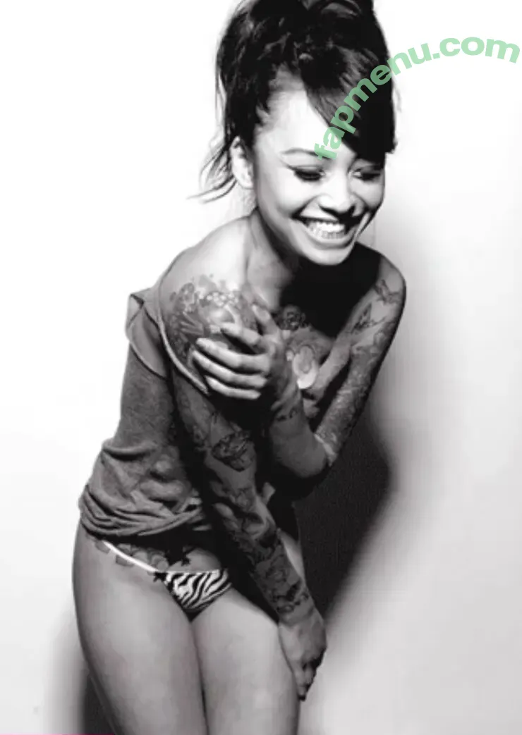 Levy Tran nude photo #0056 (hellofromlevy)