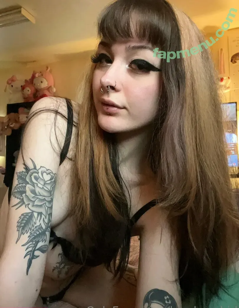 lewd_lottie nude photo #0026 (lewd_lottie)