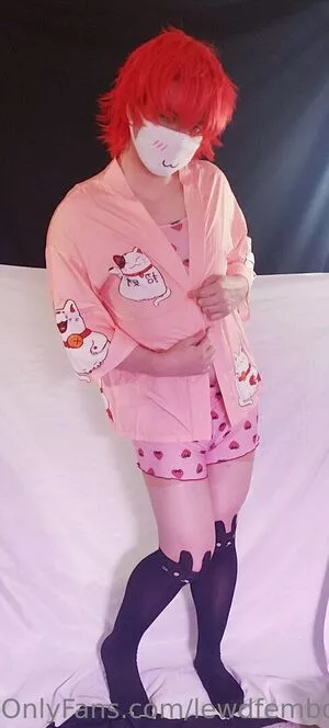 lewdfemboyairhead / x_aortiz nude photo #0012